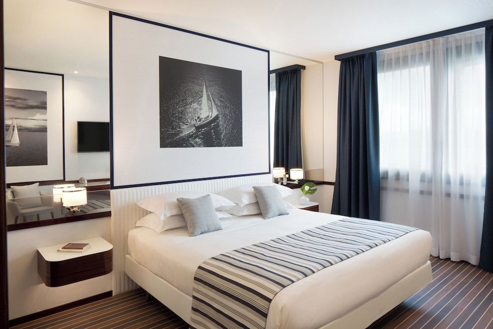 Starhotels President Suite