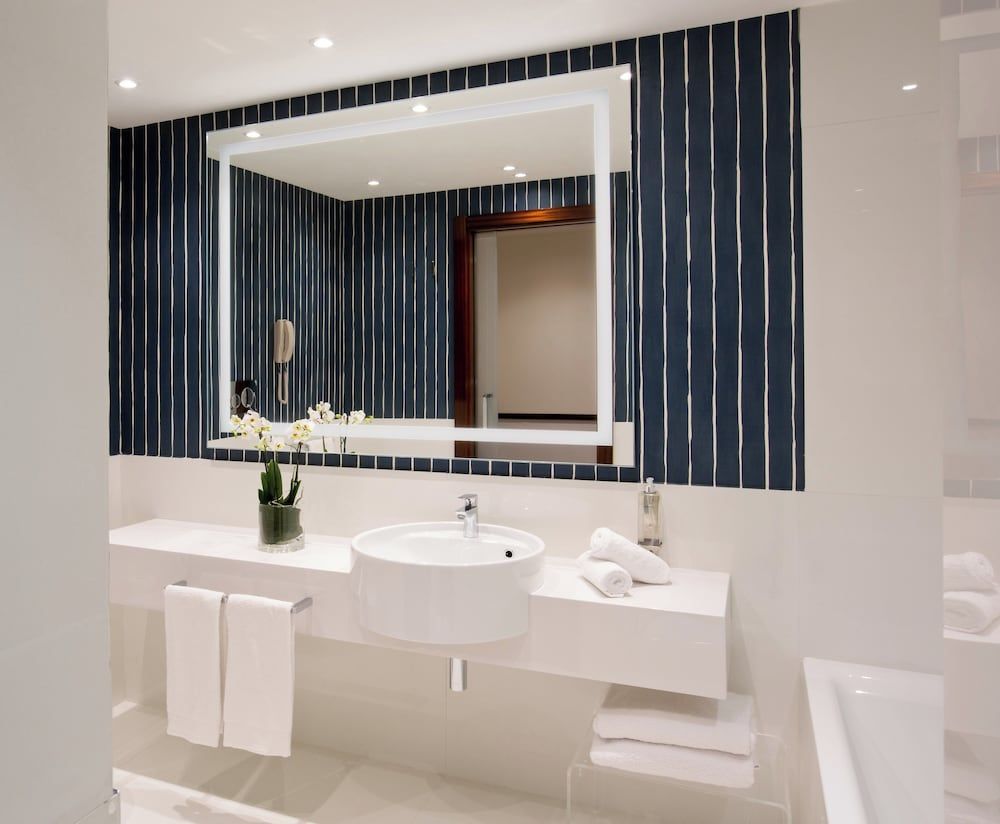 Starhotels President Suite 4