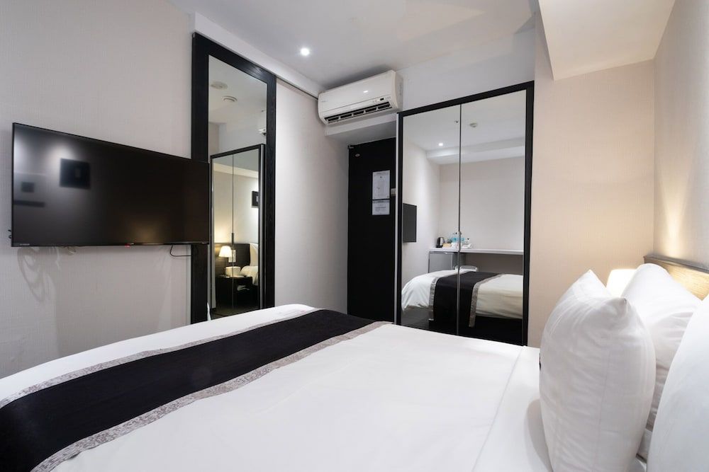 undefined StayInn Taipei 9