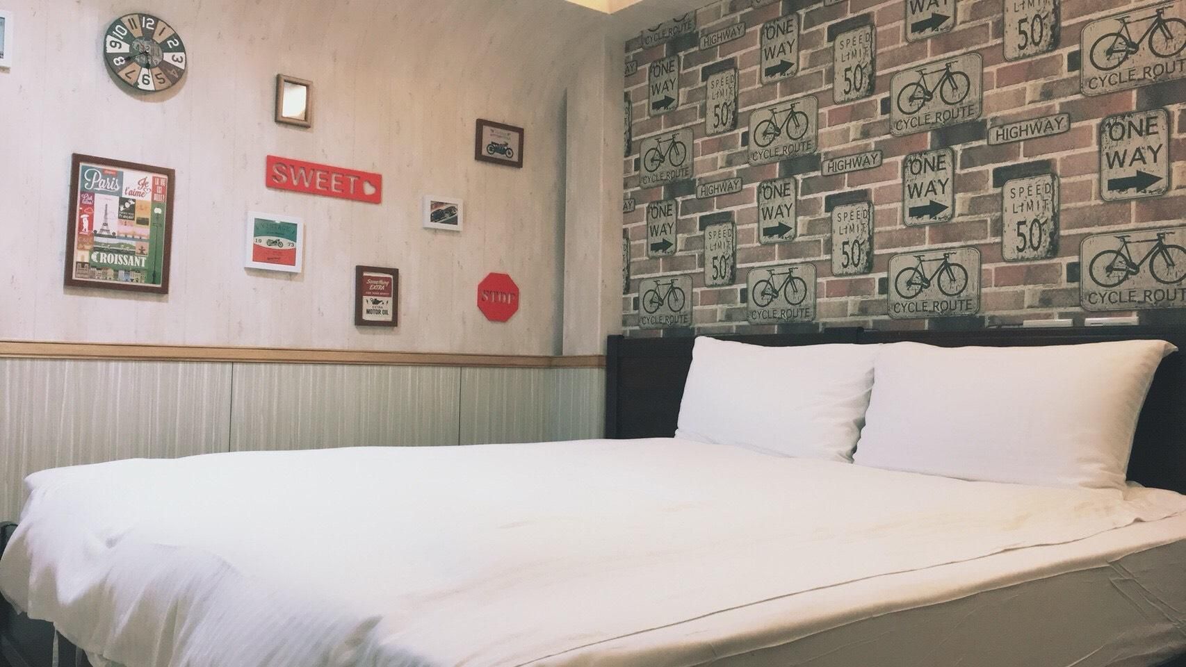 Honey Prince Hotel Comfort Double Room 3