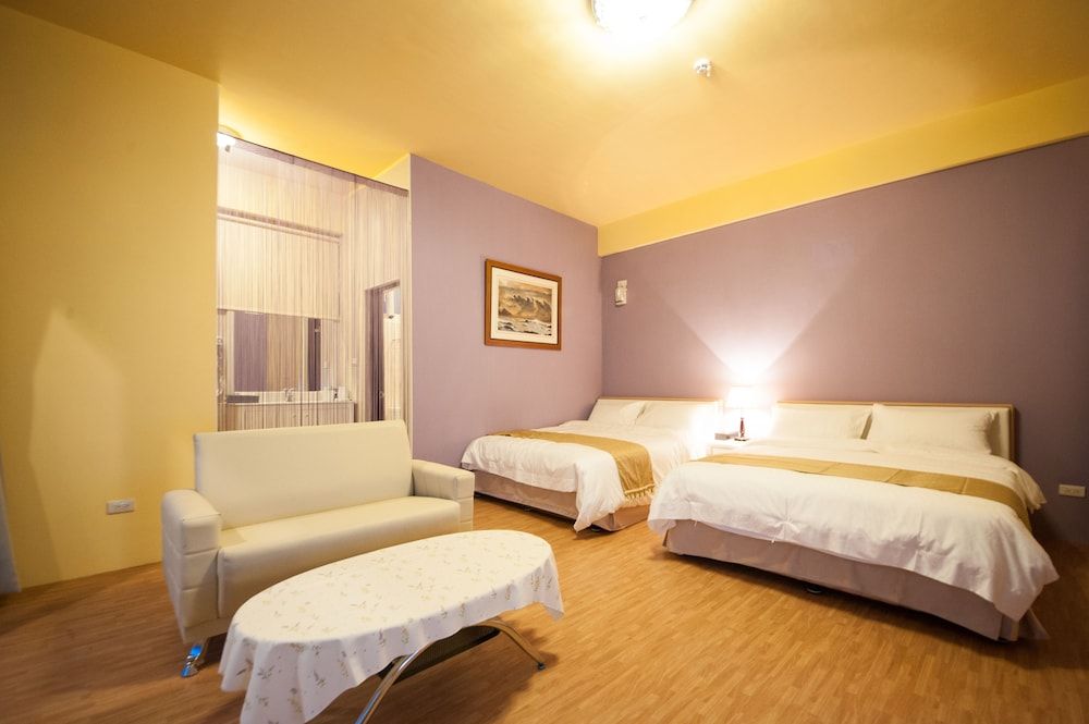 Barefoot and Breakfast Comfort House, 4 Bedrooms, Balcony, Mountain View 7