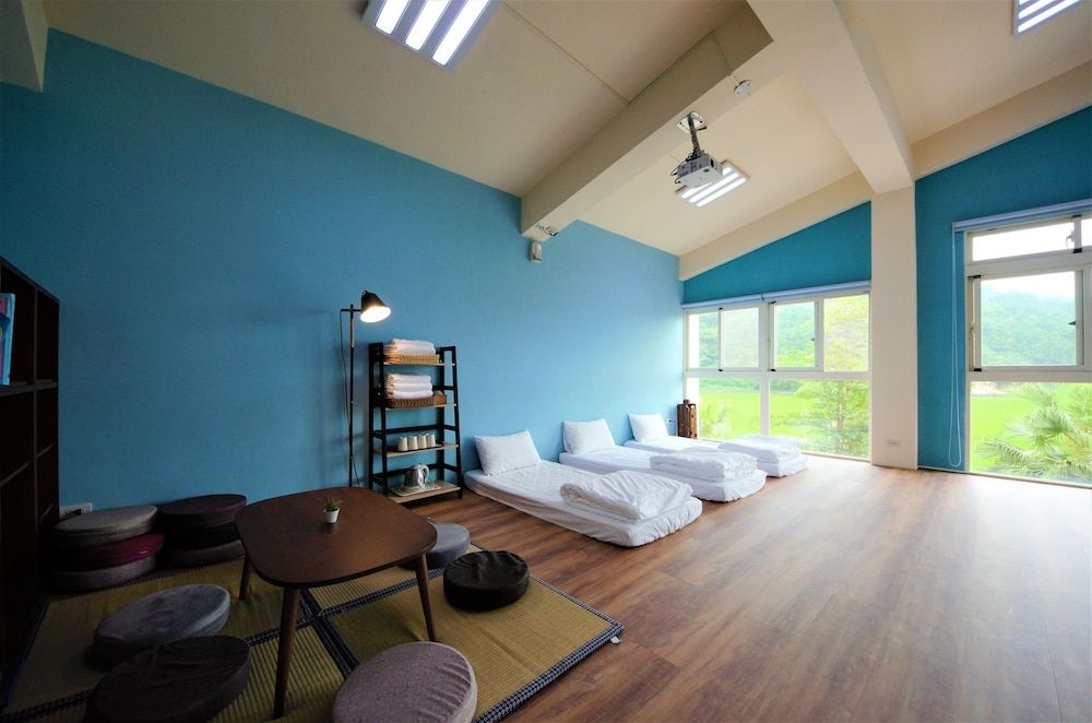 Barefoot and Breakfast Villa, 1 Bedroom, Balcony, Mountain View 9