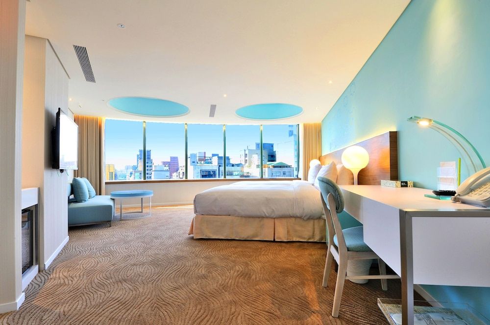 undefined Green World Hotel Zhonghua