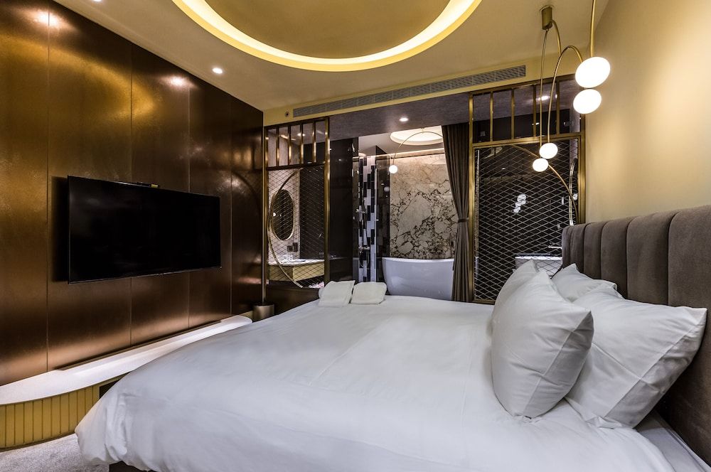 Double or Queen Room, Balcony