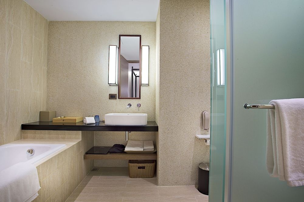 Elite Quadruple Room