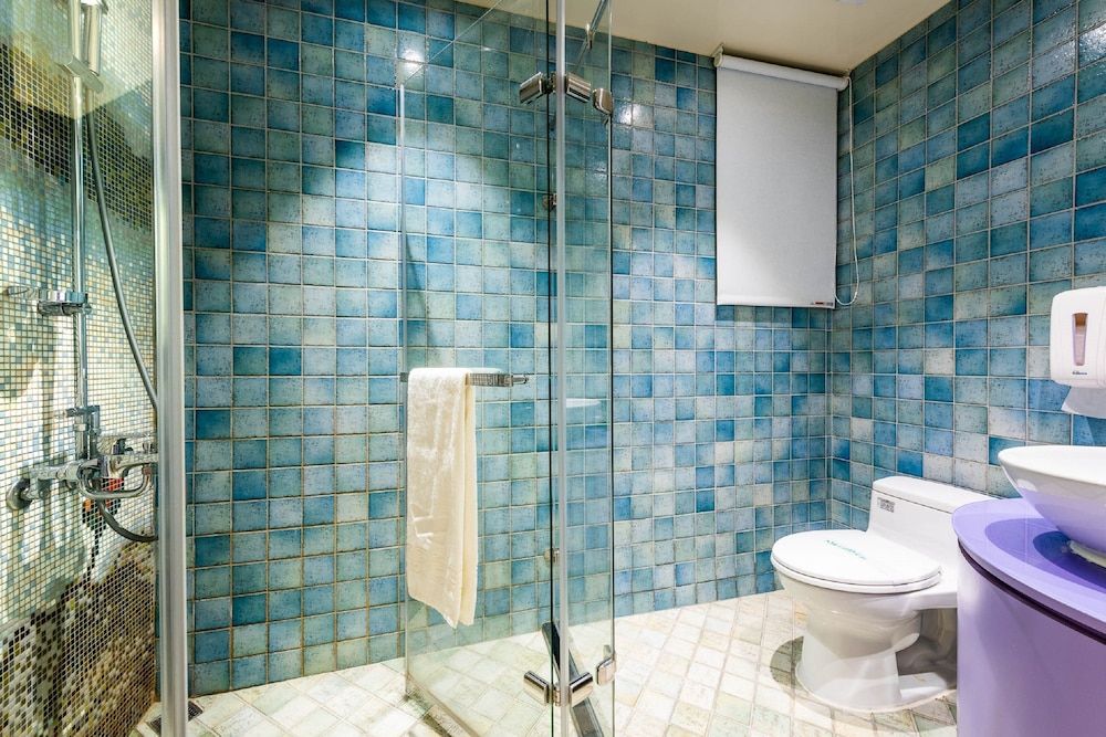 Shi Chi Hotel Deluxe Quadruple Room, 2 Double Beds 4