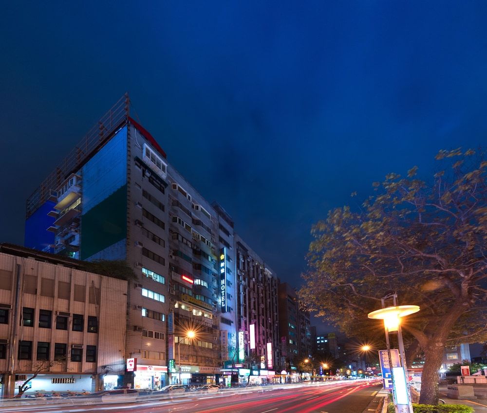 undefined Shin Shih hotel