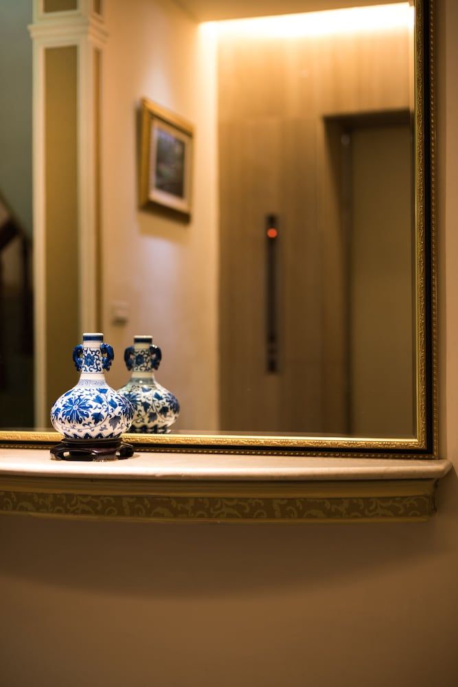 Shin Shih hotel Deluxe Double Room 3