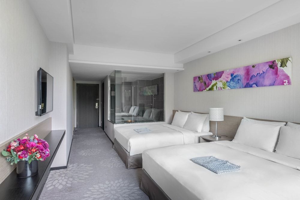 Lakeshore Hotel Suao Deluxe Family Room (2Pax)