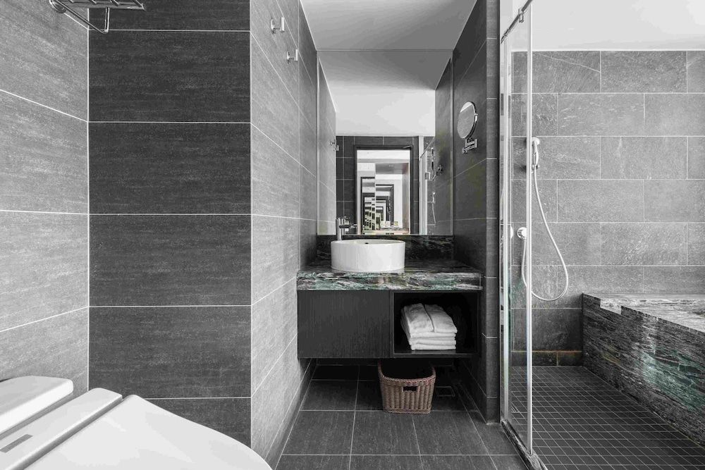 Lakeshore Hotel Suao Deluxe Family Room (2Pax) 5