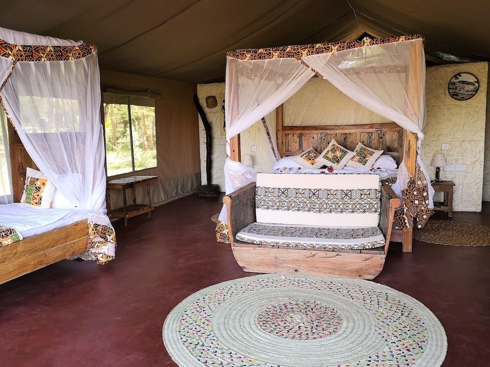 Safari Tent Comfort 1-4 pax