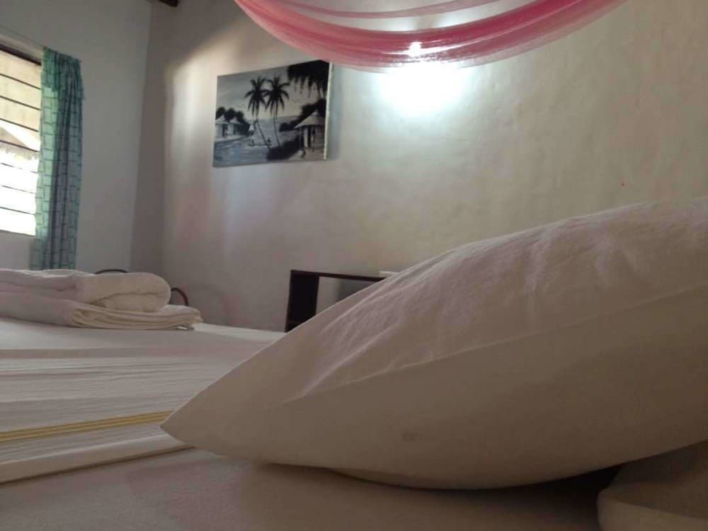 undefined Ocean Breeze Lodge 2