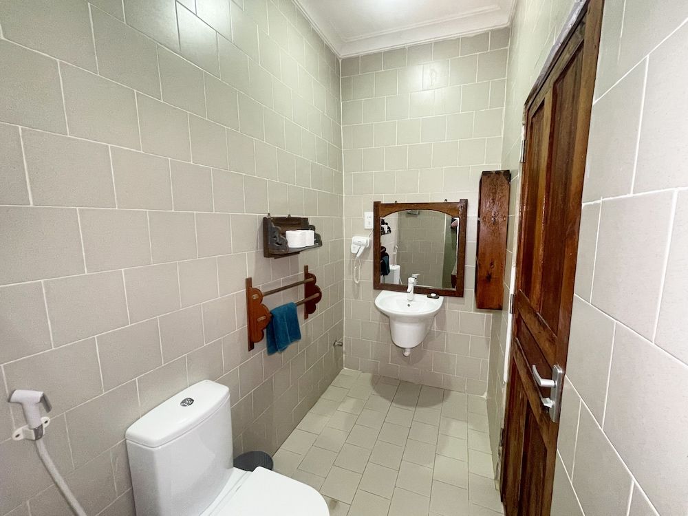 Aya Beach Resort Comfort Double Room, 1 Queen Bed, Partial Ocean View, Garden Area 4