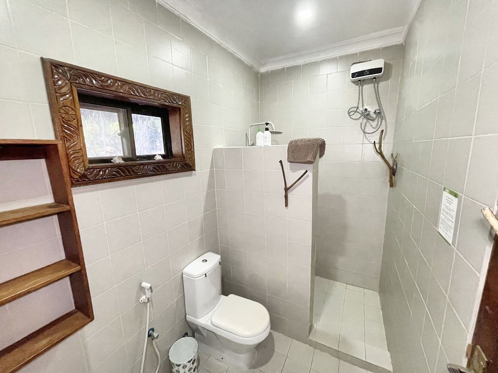 Aya Beach Resort Comfort Double Room, 1 Queen Bed, Partial Ocean View, Garden Area 3