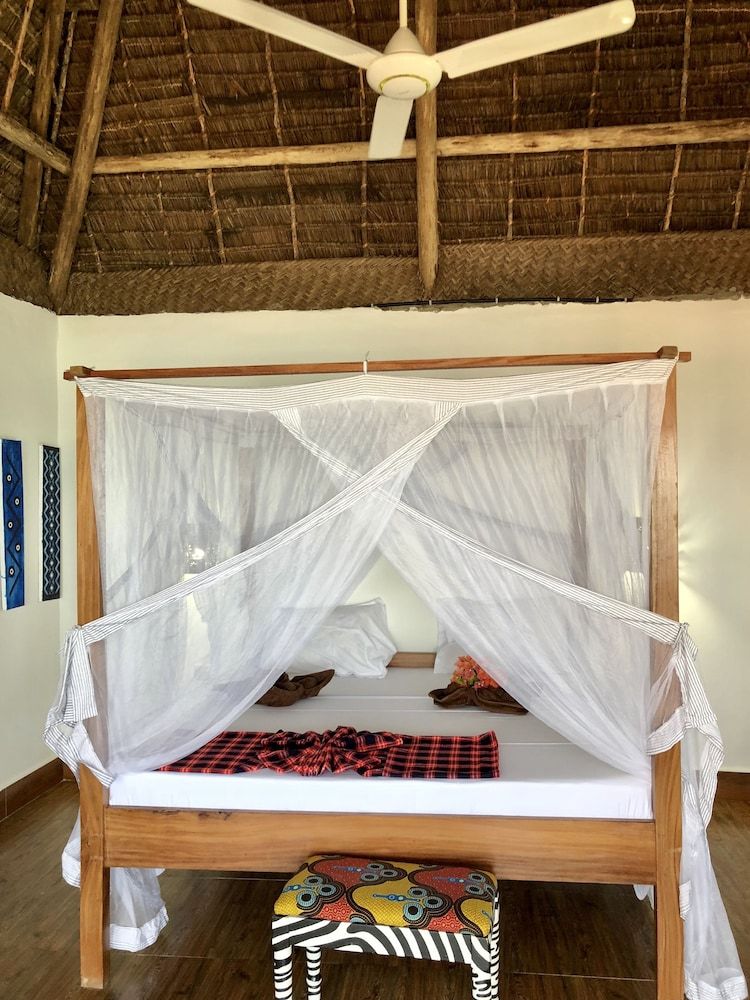 undefined Promised Land Lodge 3