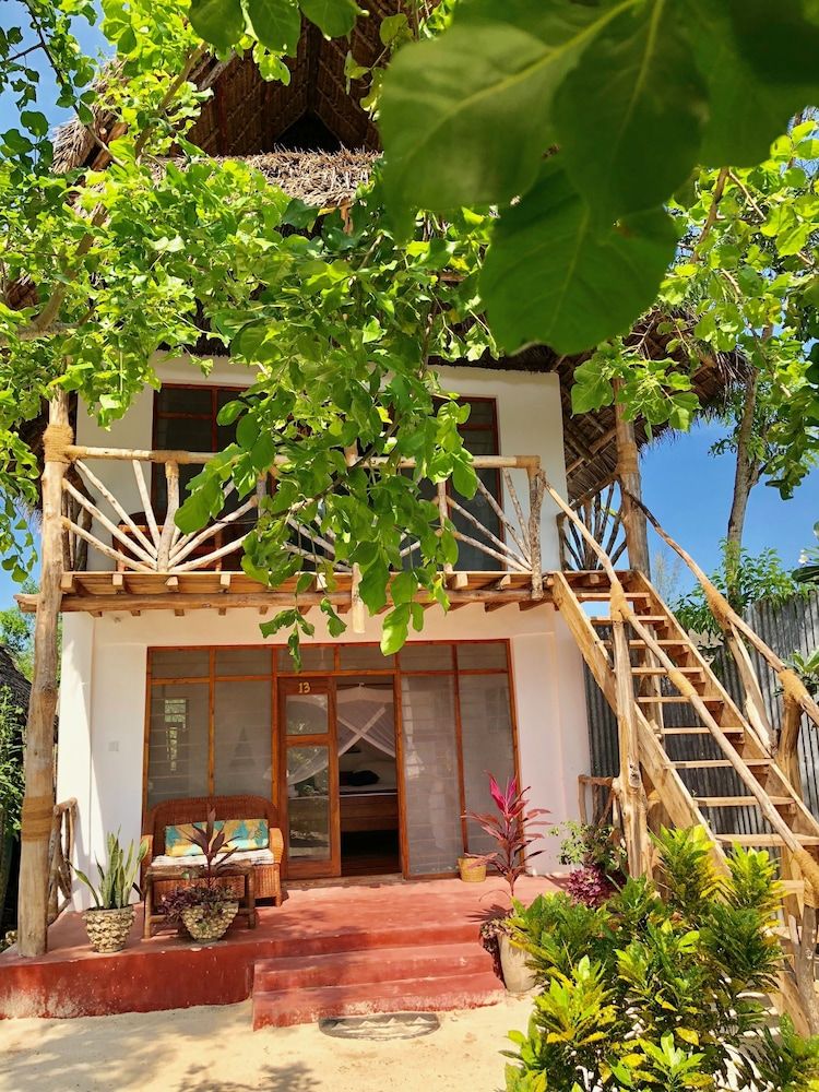 undefined Promised Land Lodge 6