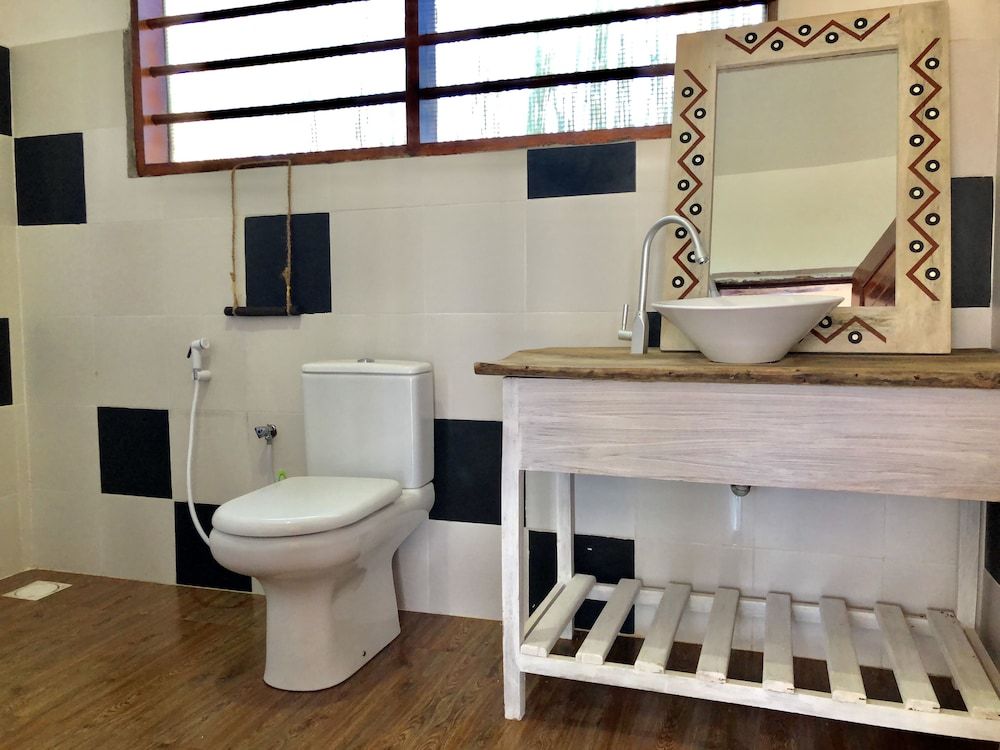 Promised Land Lodge Classic Double Room, 1 Double Bed, Ocean View 6