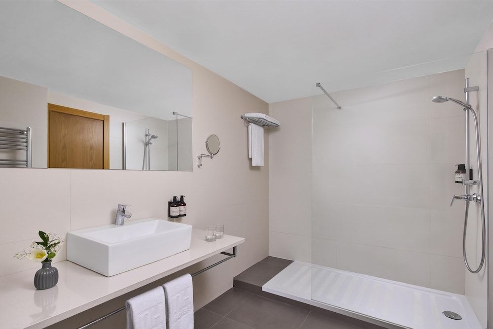 undefined NH Barcelona Stadium 9