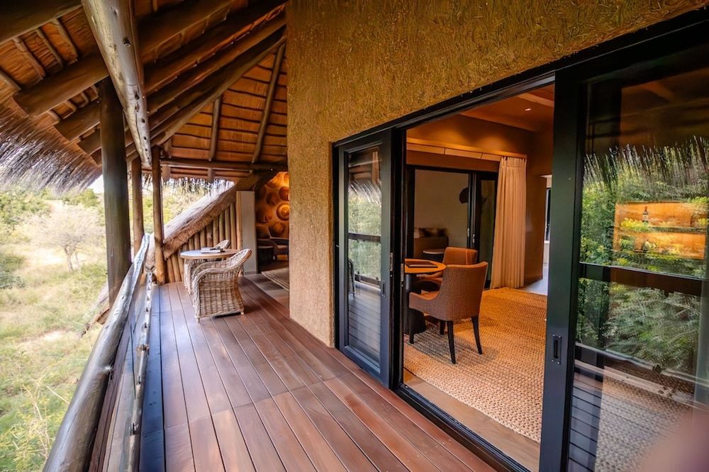 Kapama River Lodge Royal Suite (River Lodge:  Royal Suite) 2