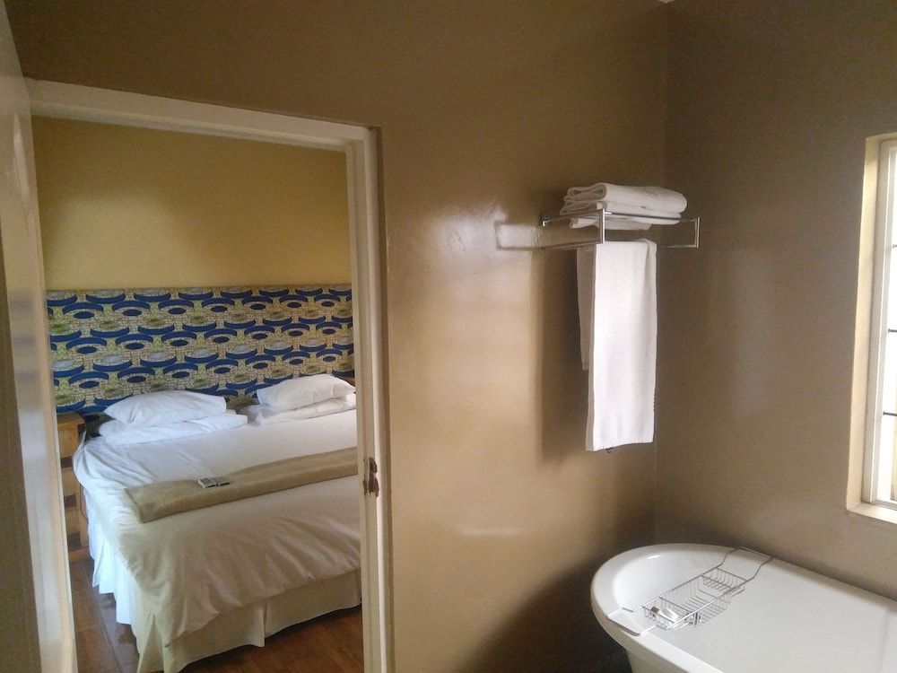 undefined Sleepy Gecko Guest House 5