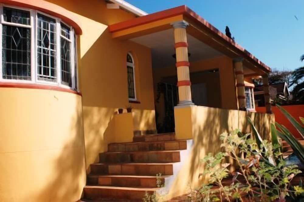 undefined Sleepy Gecko Guest House 3