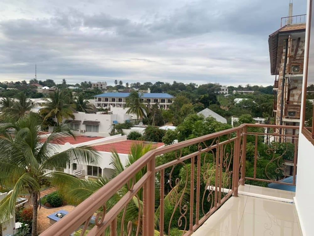 Mocco Beach Villa Economy Double Room, 1 King Bed, Terrace 7