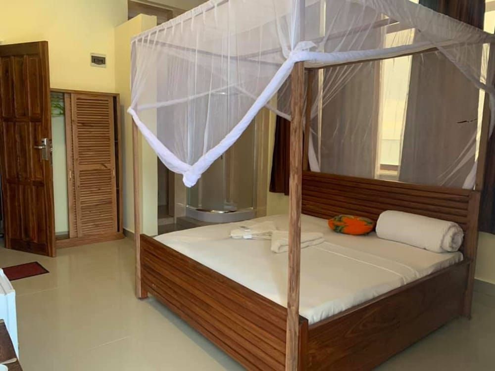 Mocco Beach Villa Economy Double Room, 1 King Bed, Terrace 4
