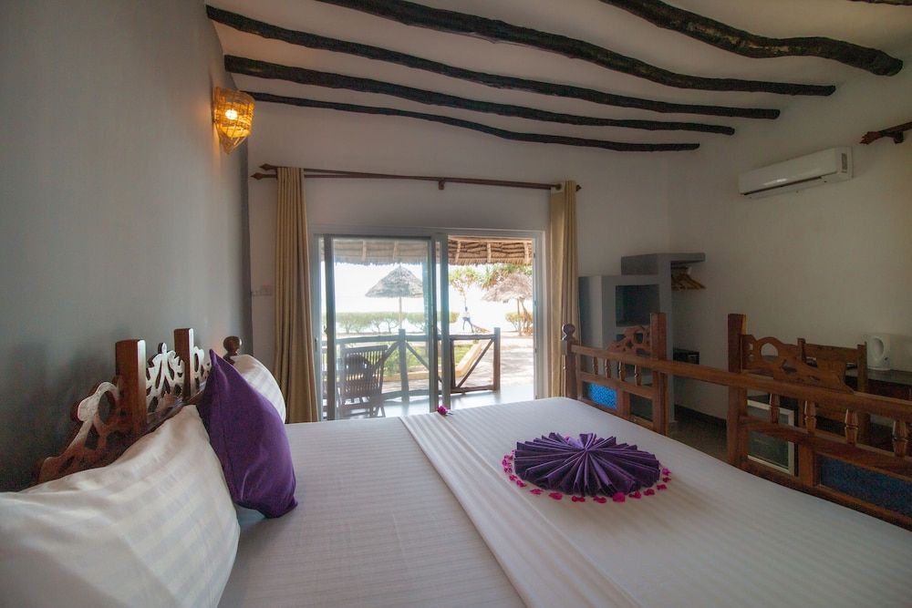 Tanzanite Beach Resort