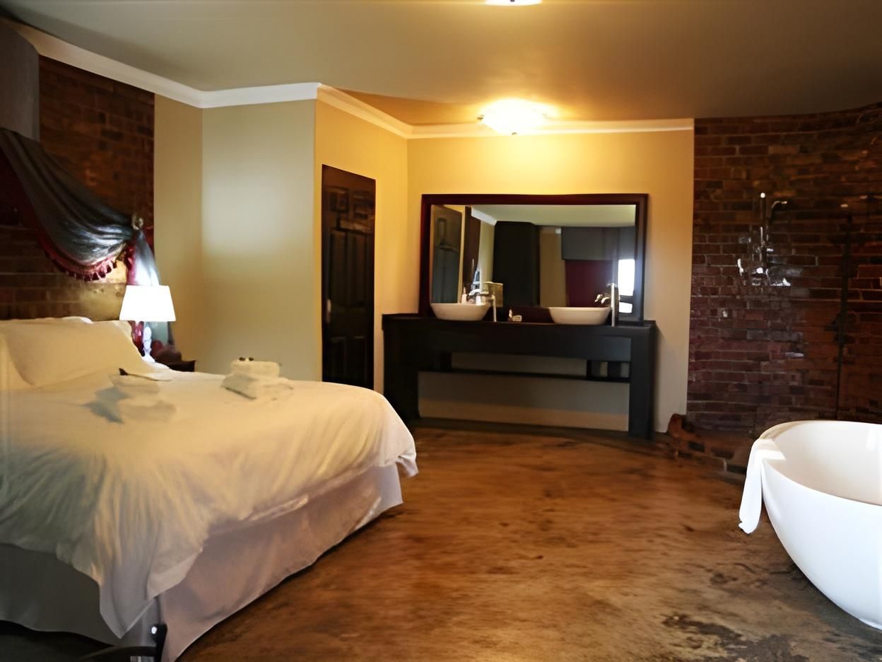 Executive or Bridal Suite