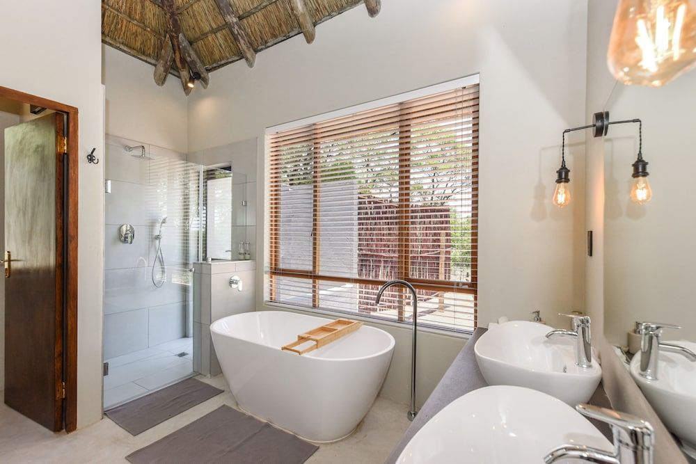 Mziki Safari Lodge Family Room 15