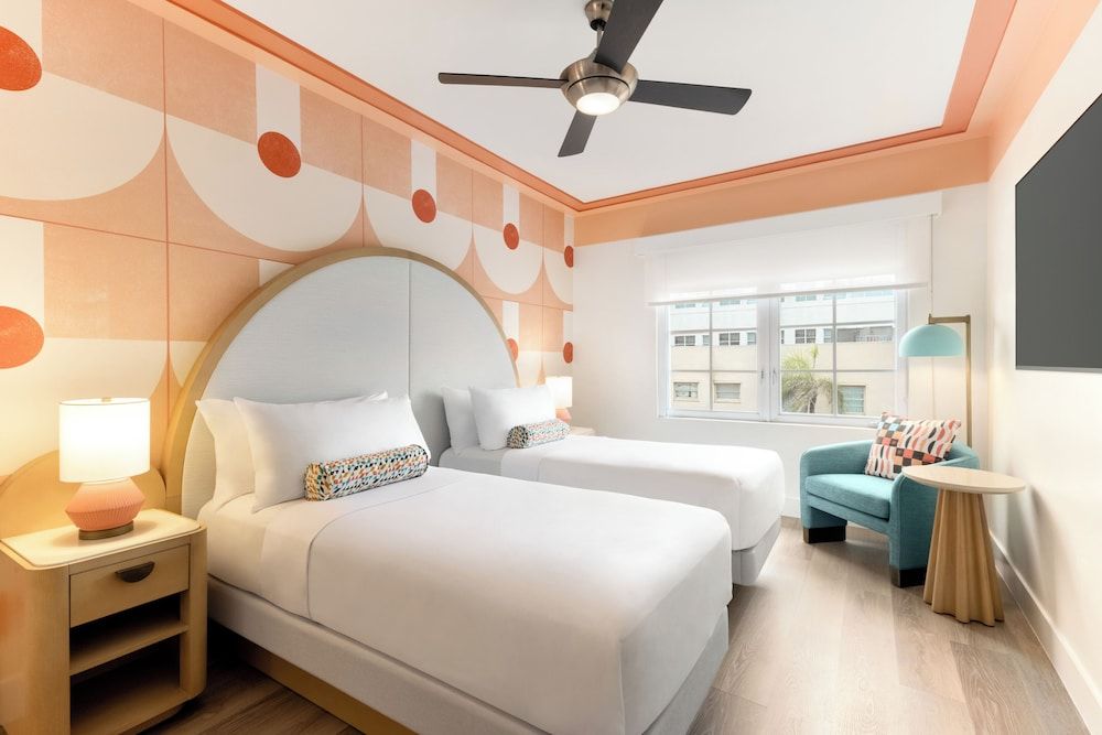 Waldorf Towers South Beach Twin Room 2