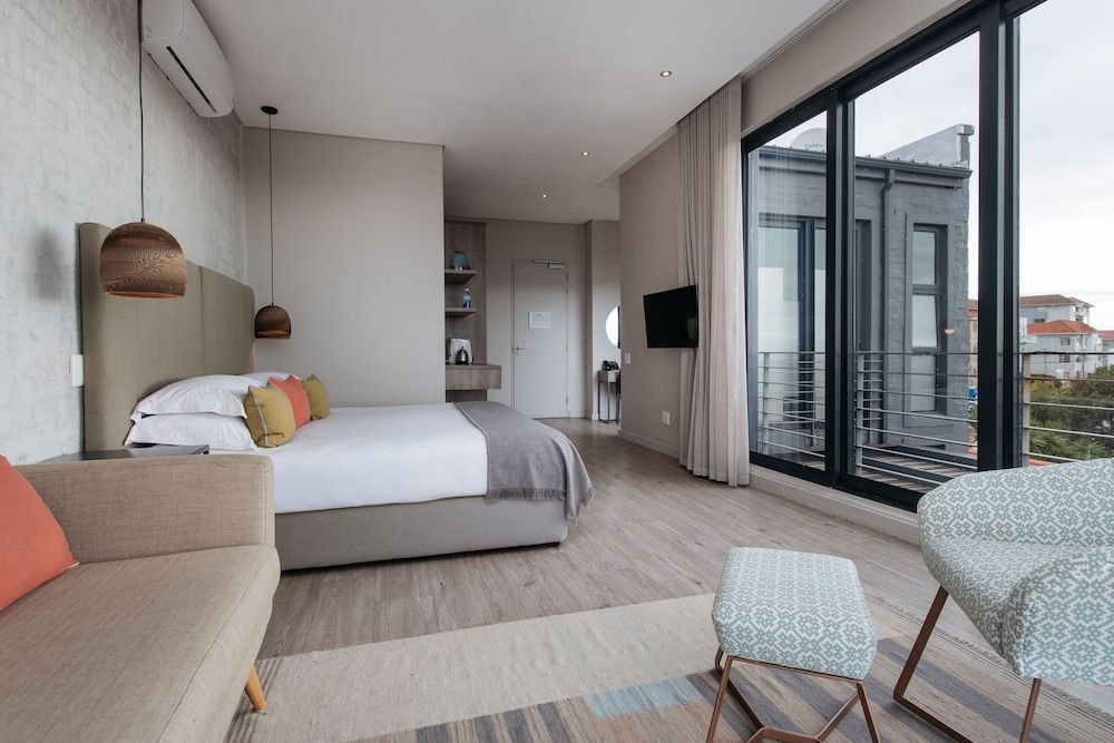 undefined The Tree House Boutique Hotel