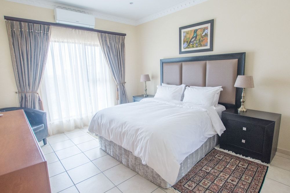 HoyoHoyo Acorns Lodge One Bedroom Duplex Unit 2