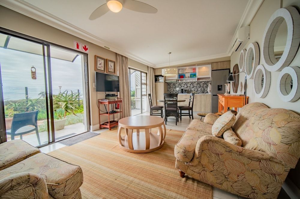 On the Beach Guesthouse Family Suite, 2 Bedrooms, Kitchenette, Sea Facing 6