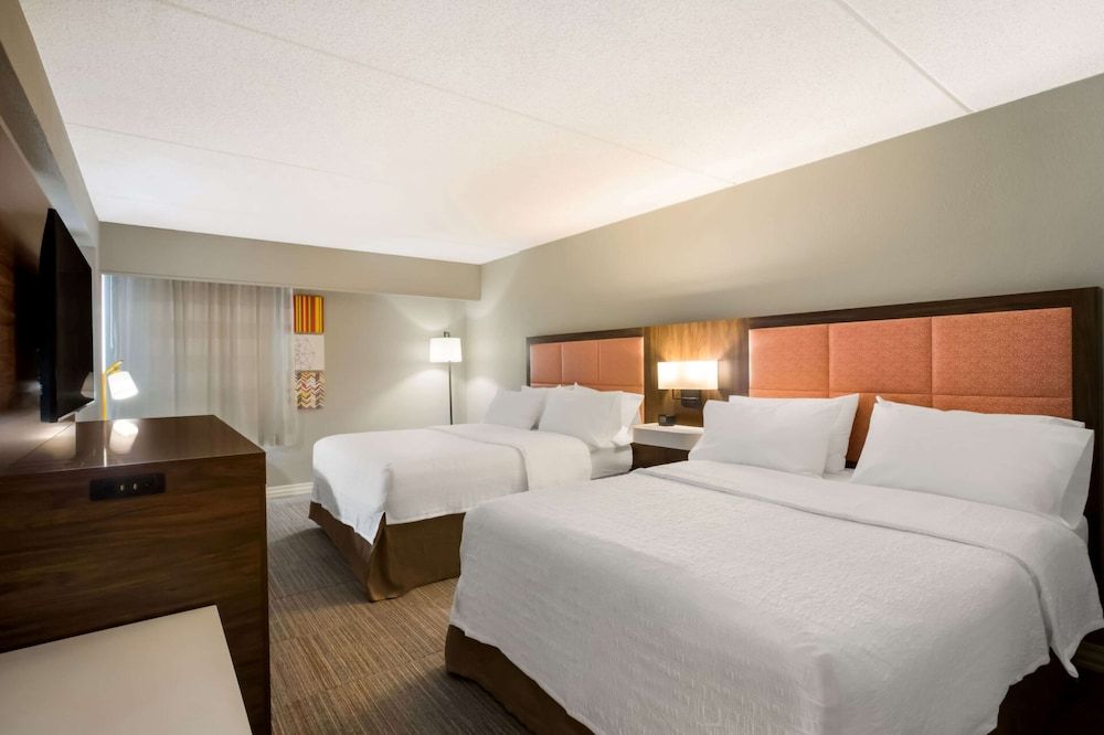 Suite, 2 Queen Beds, Refrigerator & Microwave (Wet bar)