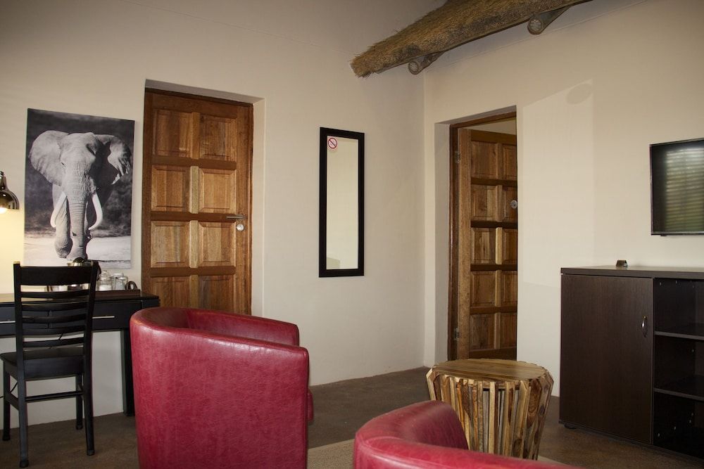 Iphofolo Lodge Double Room 2