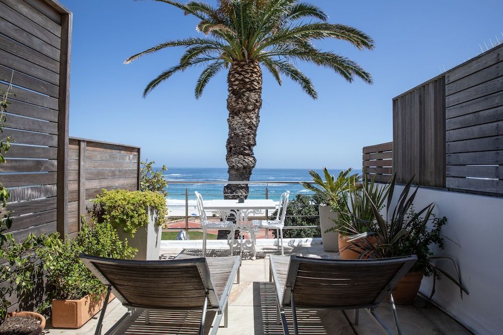 undefined Sea Castle Hotel Camps Bay 2