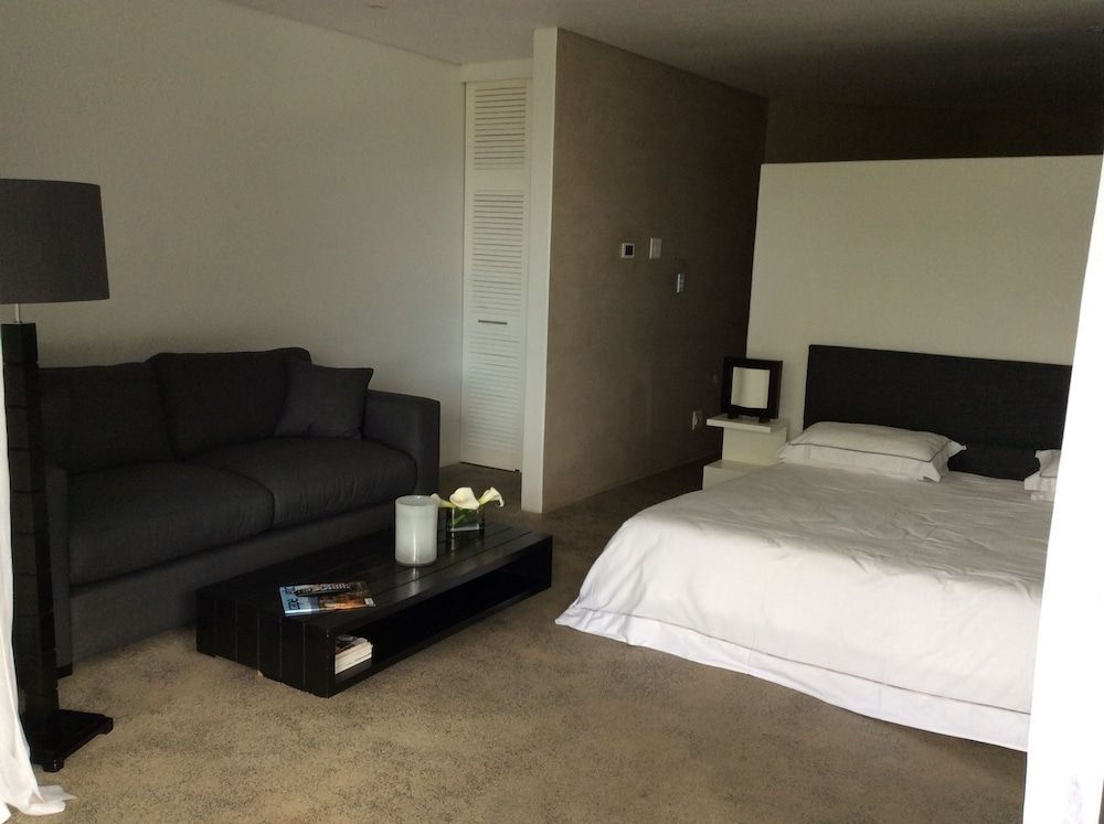 The Platinum Boutique Hotel Premium Suite