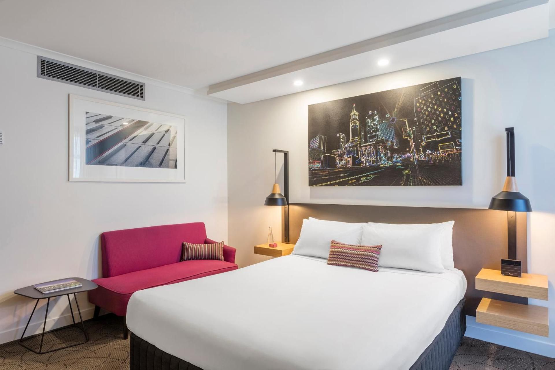 High level modern and spacious privilege room, overlooking Brisbane
