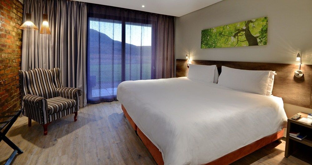 Room (Universal)