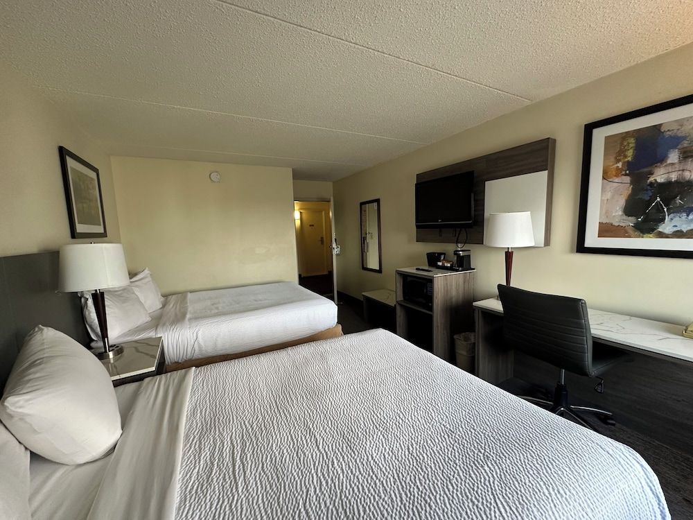 Room, 2 Queen Beds, Non Smoking (Upgraded)