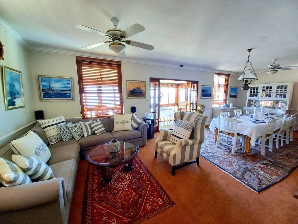 undefined Cheriton Guest House Bed & Breakfast 4