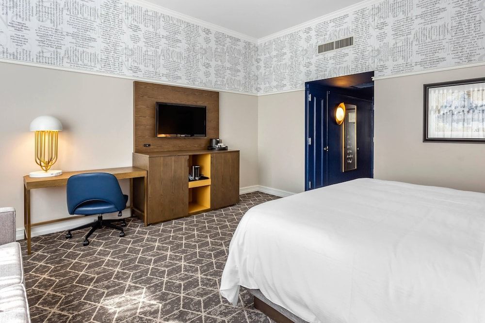 Bluegreen Vacations Hotel Blake, an Ascend Collection Hotel Standard Room, 1 King Bed, Non Smoking