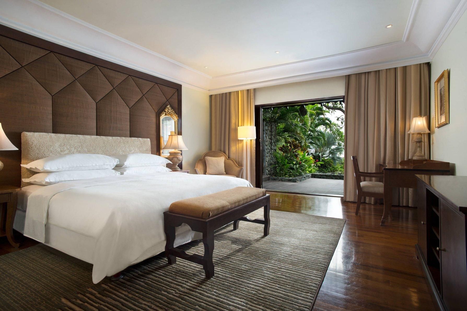 2 Bedroom Villa, Bedroom 1: 1 King, Bedroom 2: 2 Twin, Beachfront, Private pool