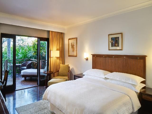 Guest room, 1 King or 2 Twin/Single Bed(s)