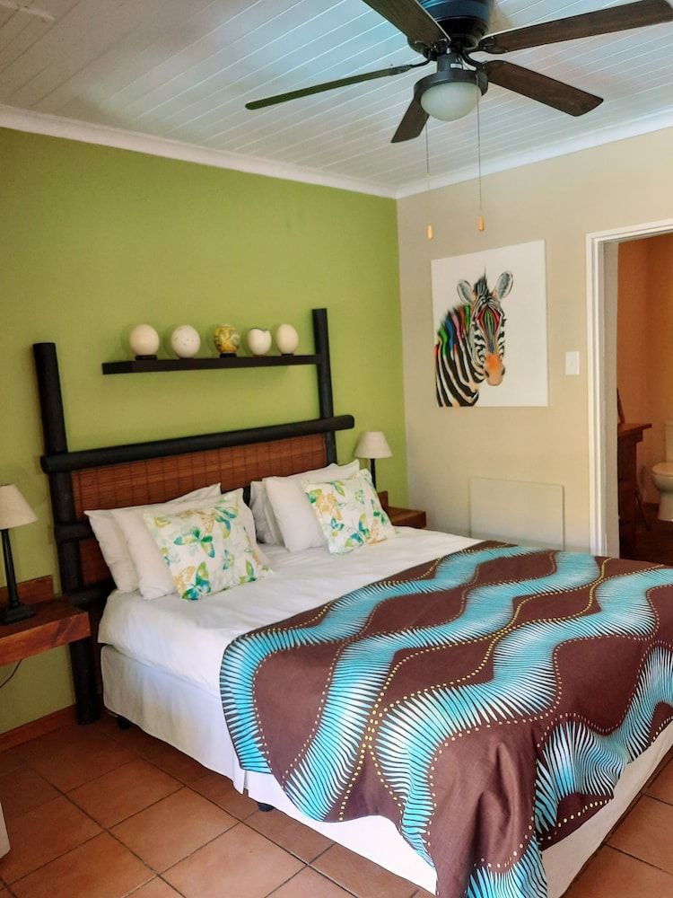 undefined Khashamongo B&B 7