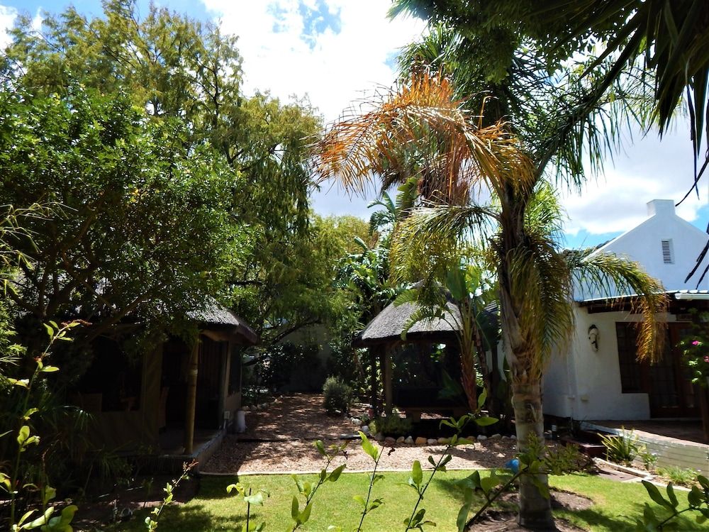 undefined Khashamongo B&B 8