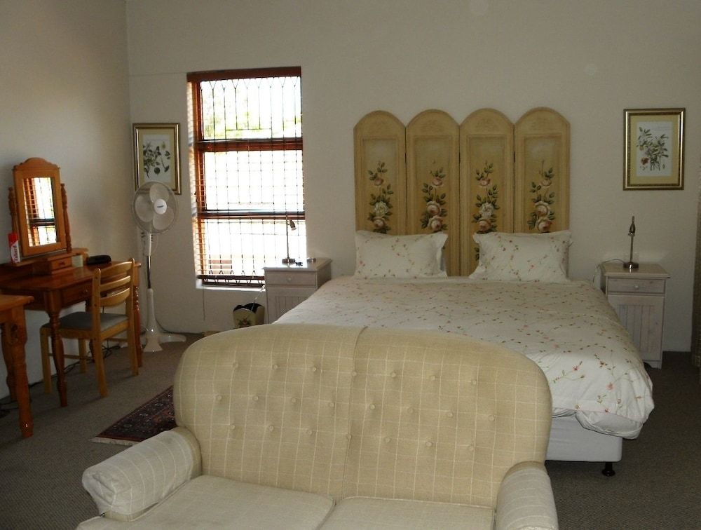 Applegarth B and B and Self Catering Studios Deluxe Studio, 1 Bedroom 3
