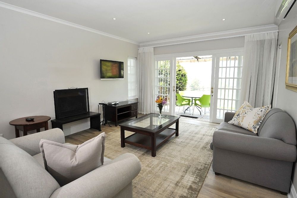2 Bedroom Self-catering Cottage (5)