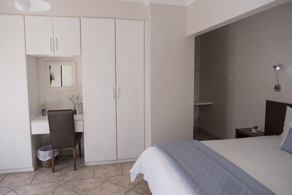 President Lodge Superior Double Room 5